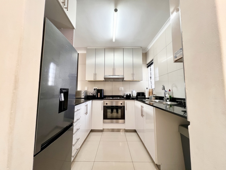 3 Bedroom Property for Sale in Flamingo Vlei Western Cape